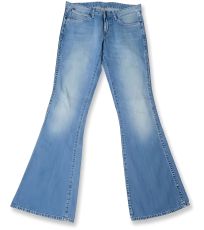 Dámske džínsy AMANDA Wrangler